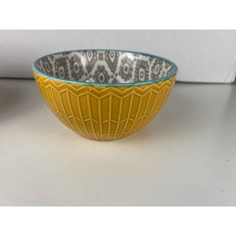 Pfaltzgraff Everyday Yellow Geometric Embossed Teal Grey Ceramic Bowls Set of 2‎